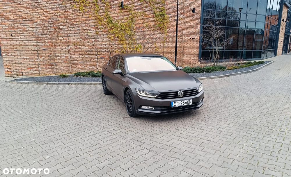 Volkswagen Passat - 3