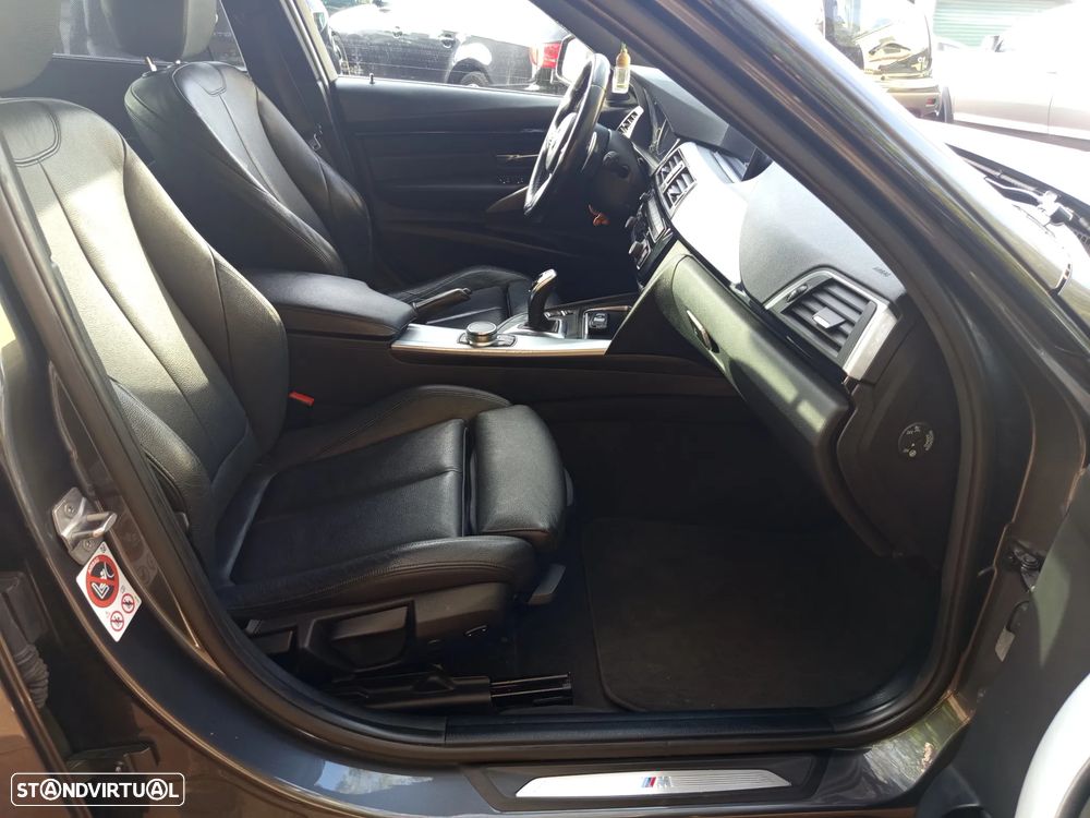 BMW 320 d Aut. M Sport - 38