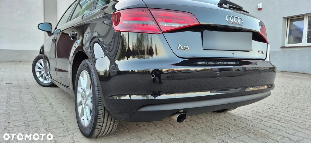 Audi A3 Sportback 1.2 TFSI Attraction - 33