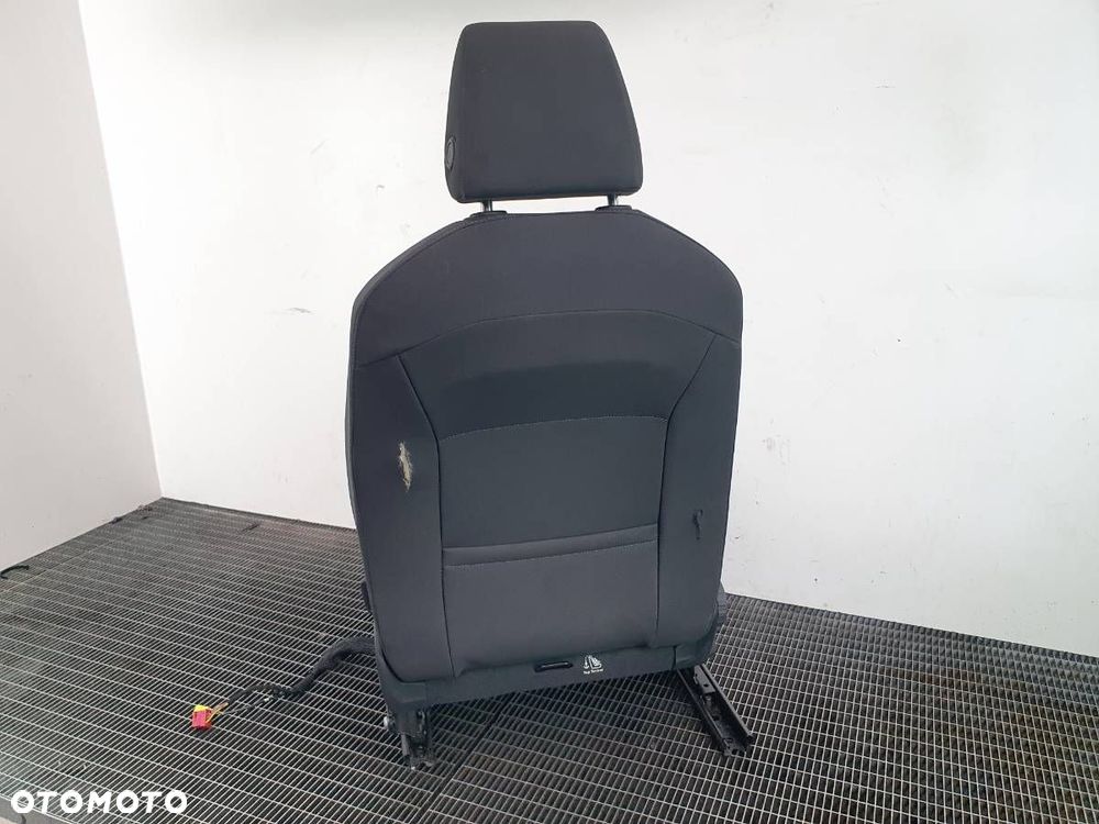 FOTEL PRAWY PASAŻERA SEAT LEON IV KL 2024 KOMBI EUROPA - 6