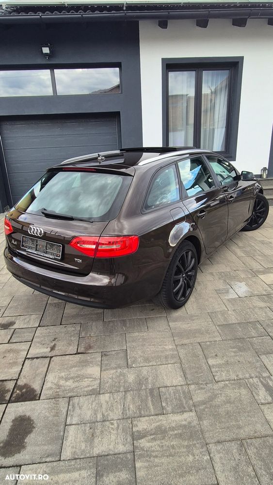 Audi A4 Avant 2.0 TDI Multitronic - 6