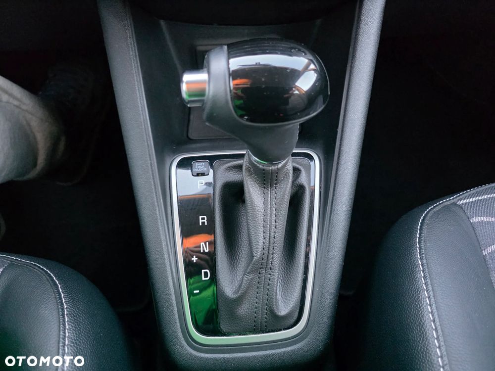 Kia Venga 1.6 Business Line - 13
