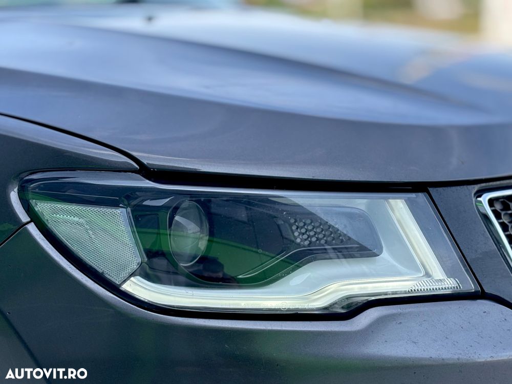 Jeep Compass 2.0 M-Jet 4x4 AT Limited - 8