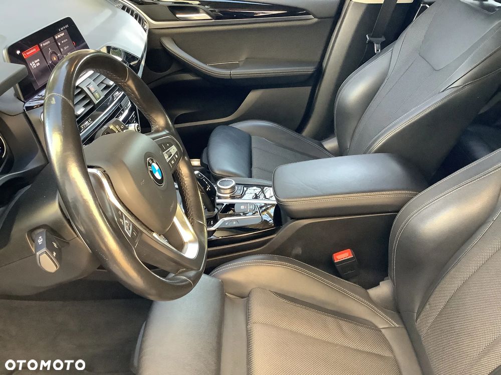 BMW X3 xDrive20d Advantage sport - 29
