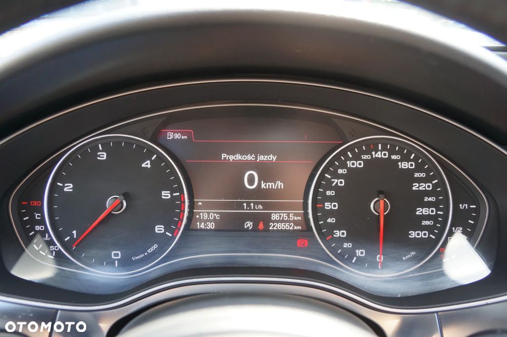 Audi A6 Avant - 19