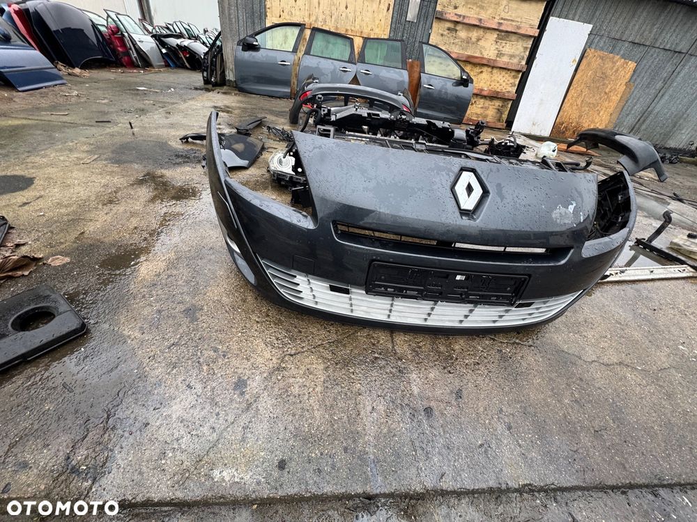 Renault grand scenic 3  grandscenic TEB66  / EA3 / Jz1V / TLALLE / SZHR / SAN513 // D22240 drzwi prawe lewe przednie tylne tył przód kompletny przód grand Scenic 3 szary ciemny drzwi prawe lewe lusterko składane zderzak tył tylni klapa bagażnika klapa tył lampy tył tylnie prawa lewa belka tylnia Podszybie kompletne osłoną słupka prawa lewa zawiasy maski prawy lewy wąż węże klimy podstawa akumulatora zbiorniczek spryskiwaczy filtr powietrza belka dolna przednia na dole zbiorniczek płynu chłodzącego  Lampa prawa lewa bixenon xenon 08120 /260100027r / 89902929  błotnik przód przedni prawy lewy maska pas przedni benzyna tce 130 benzyna zderzak przód przedni pdc 4 czujniki spryski Zenona komplet - 3