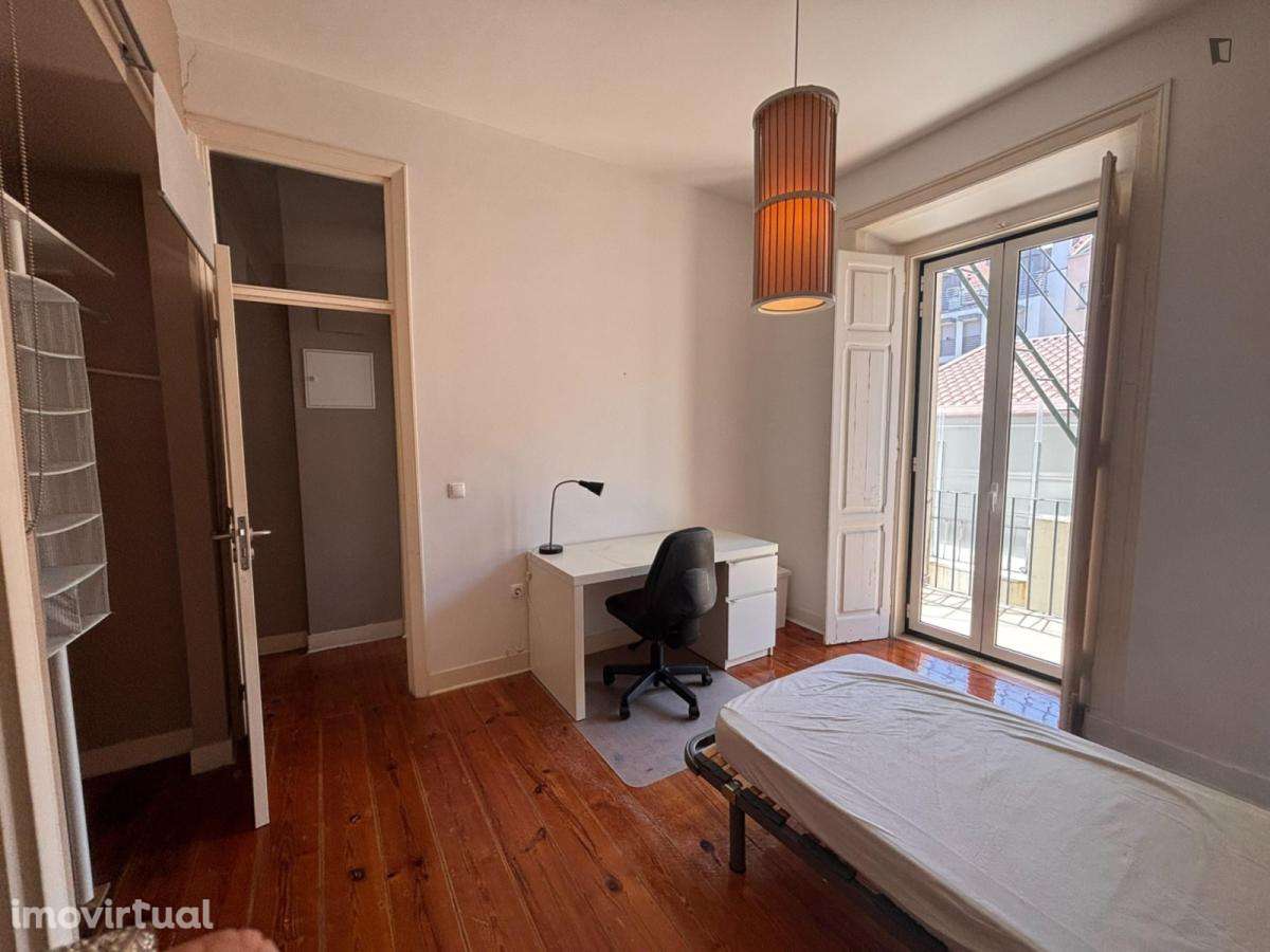 Quarto - localizado em Entrecampos Lisbon - Grande imagem: 2/9