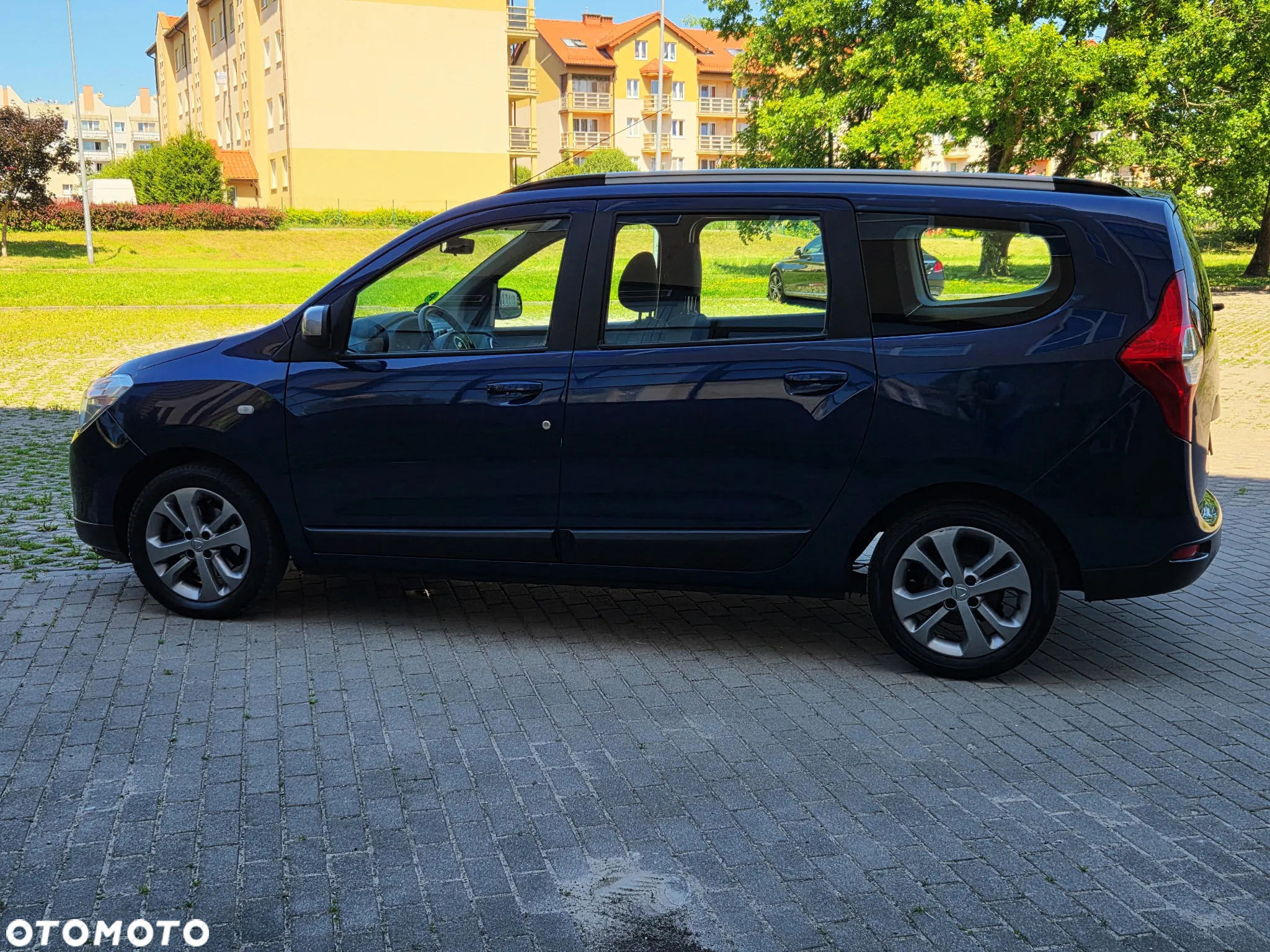 Dacia Lodgy TCe 115 Laureate - 12