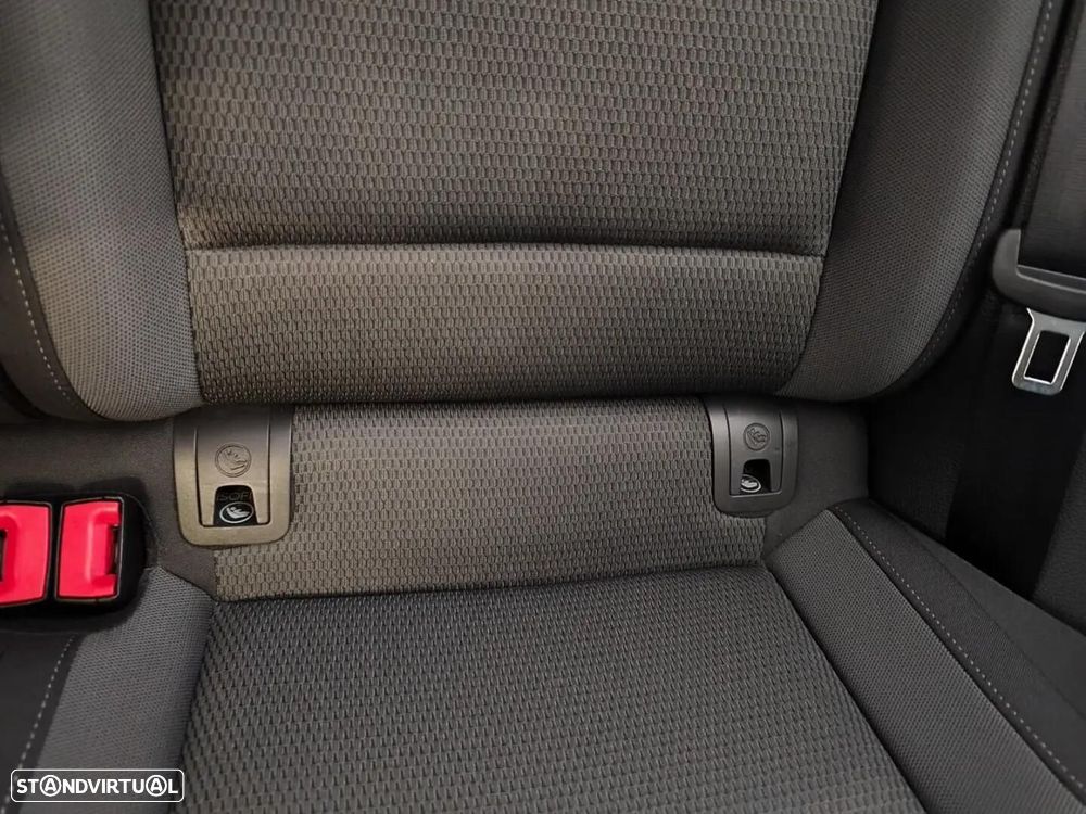 VW Golf - 13