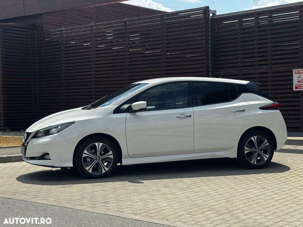 Nissan LEAF - 3