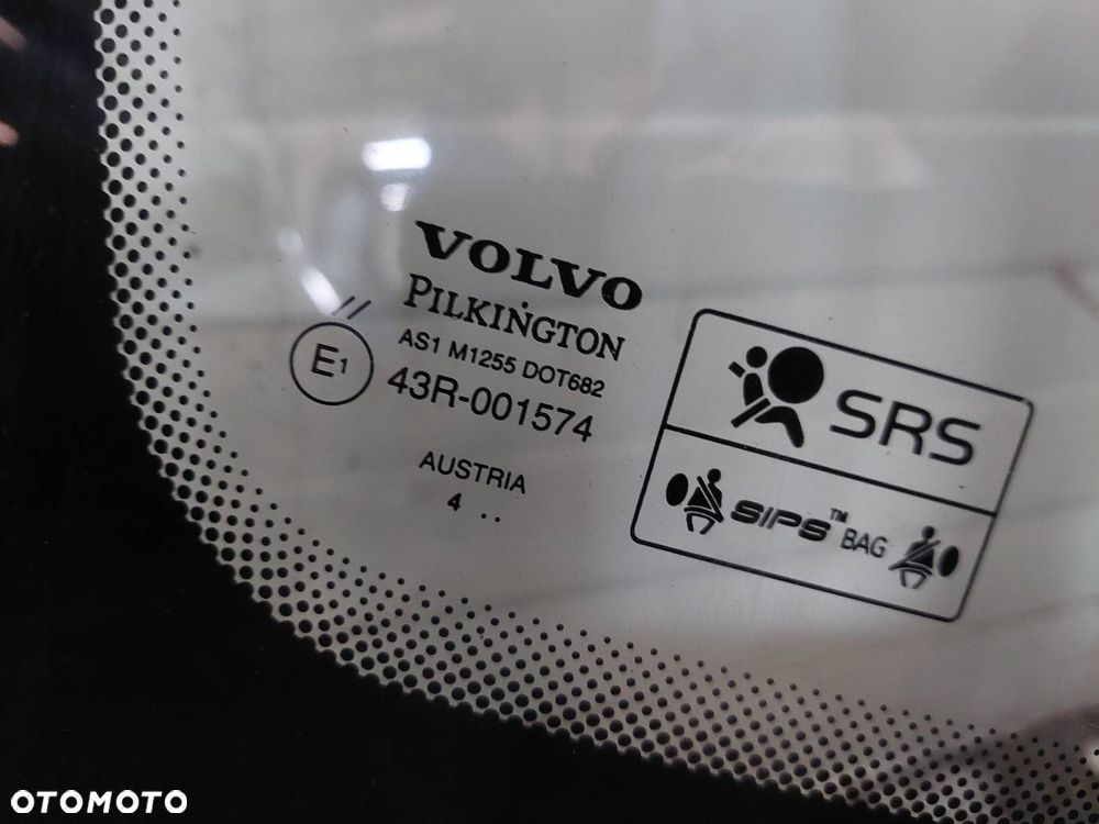 SZYBA CZOŁOWA PRZEDNIA VOLVO C70 I CABRIO MAZOWSZE - 2