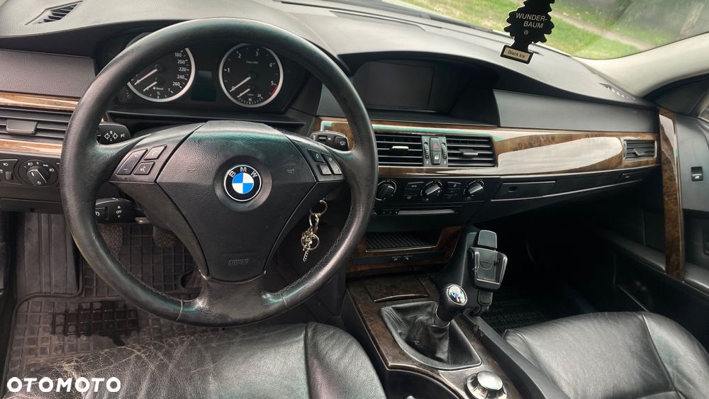 BMW Seria 5 - 10