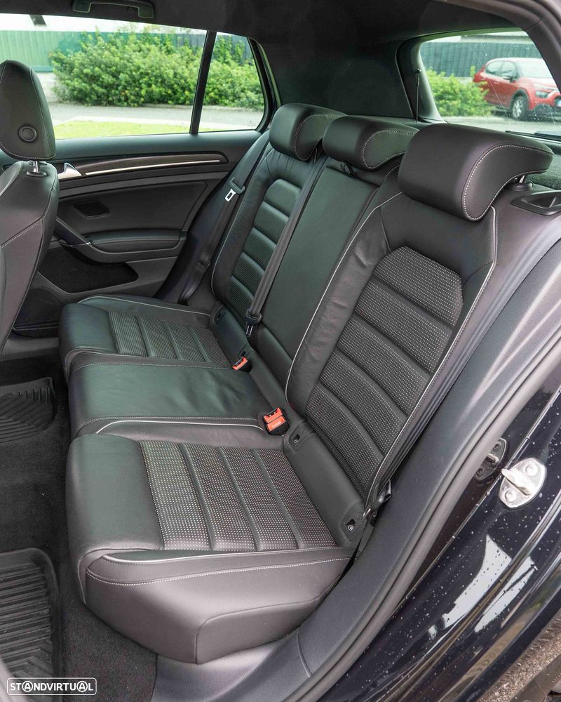 VW Golf 2.0 TSi R DSG - 15