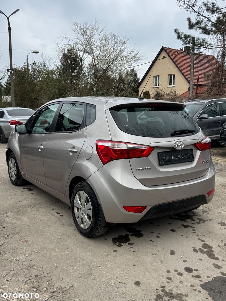 Hyundai ix20 - 5