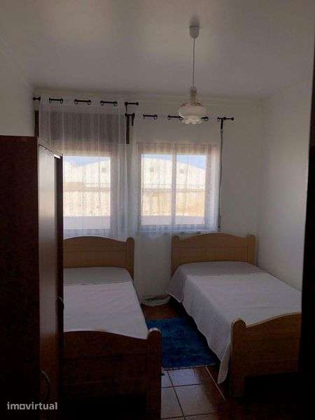 Peniche- Apartamento T2 para alugar em tempo escolar - Grande imagem: 3/8