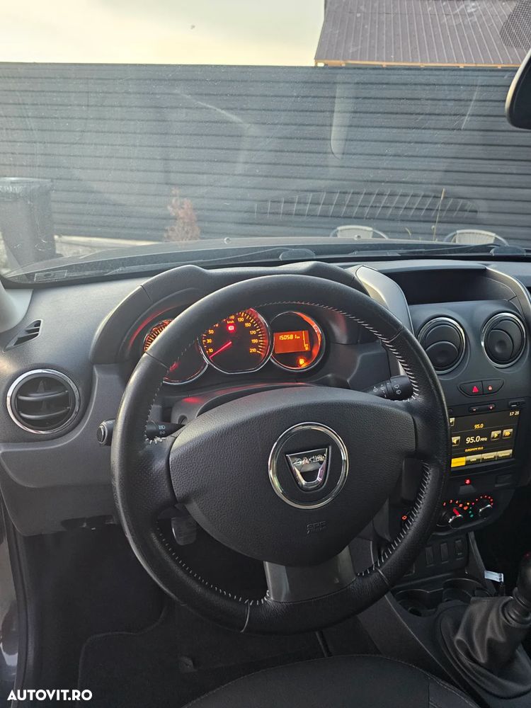 Dacia Duster 1.2 TCe 4x2 Laureate - 10