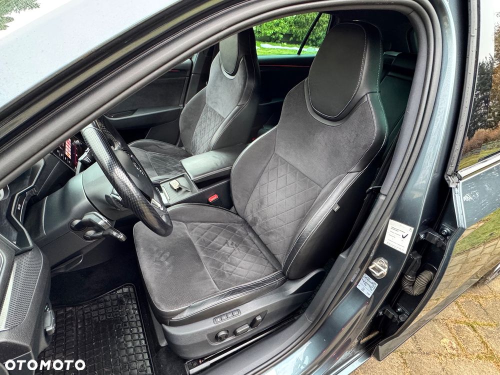 Skoda Superb 2.0 TSI 4x4 Sportline DSG - 14