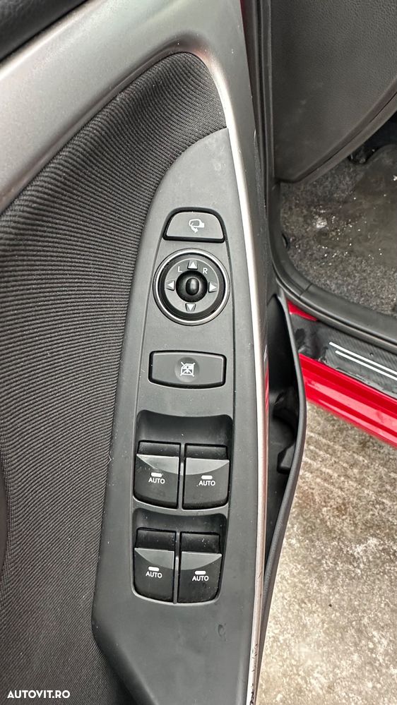 Hyundai i30 i30cw 1.6 CRDi Style - 6