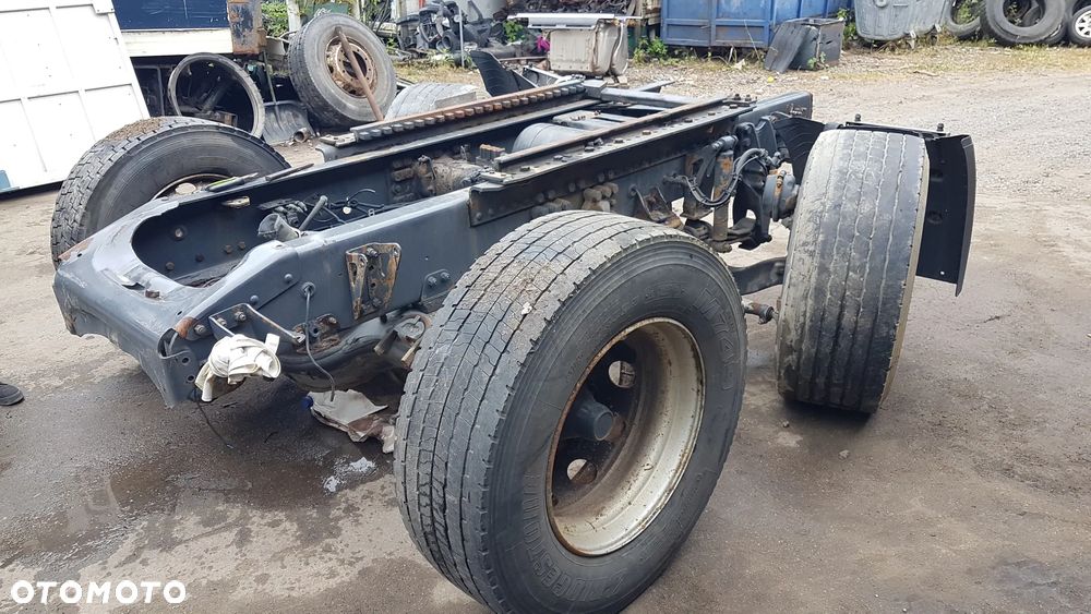 OS PODNOSZONA SKRETNA SCANIA 6X2 RESORY ELEMENTY ZAWIESZENIA - 1