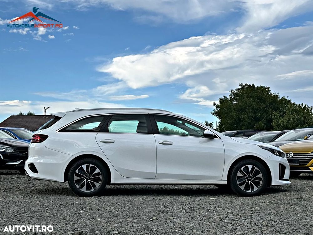 Kia Ceed - 15