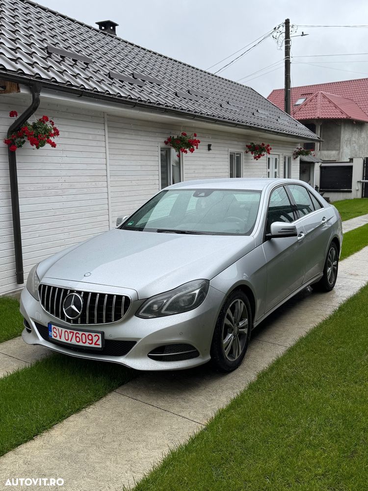 Mercedes-Benz E 220 BlueTEC 9G-TRONIC Elegance - 5