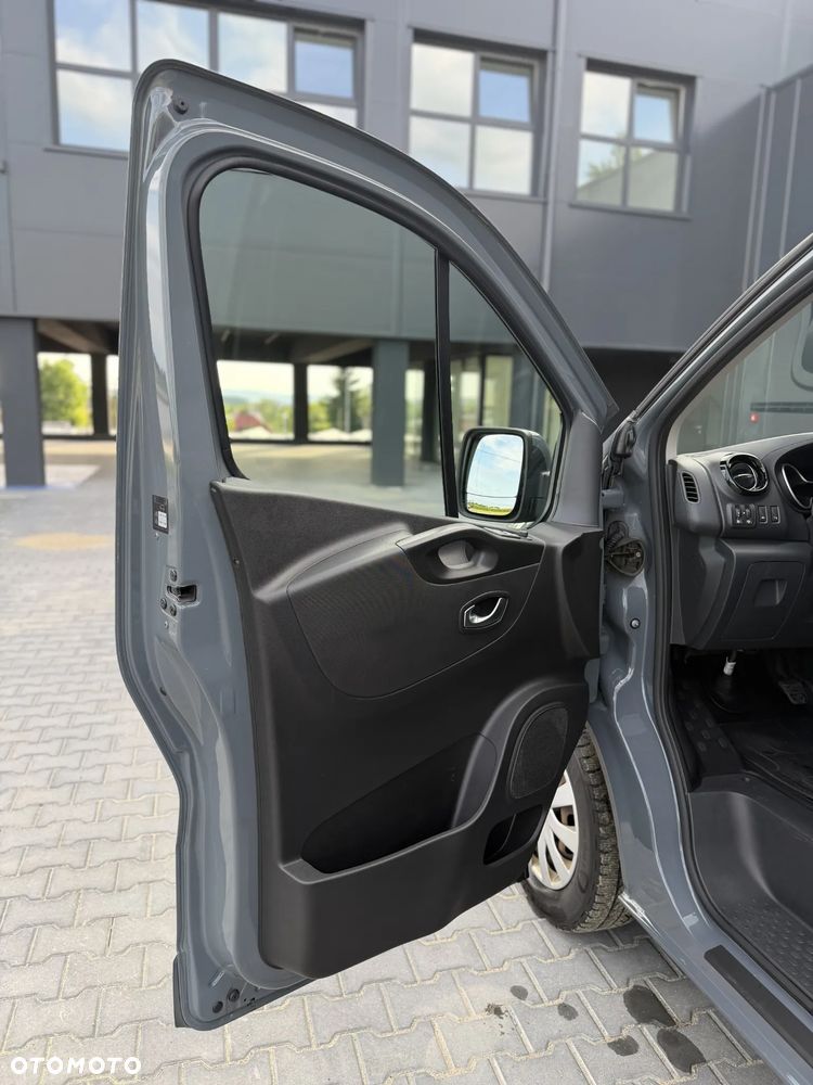 Renault TRAFIC - 25