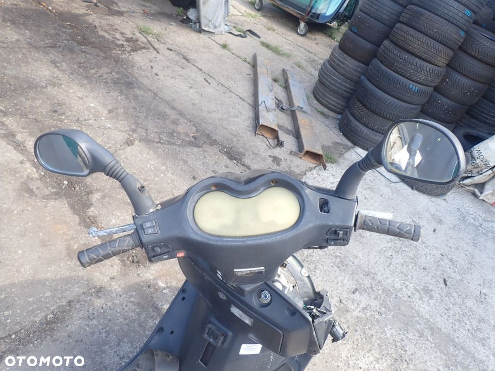 CZĘŚCI - MOTOROWER SKUTER Romet motors Ht50qt-9 RXL 4T 50cm3 2010r. INDEX - 10177 - 5
