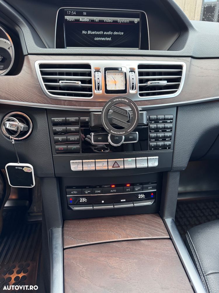 Mercedes-Benz E-Class 2014 photo 4