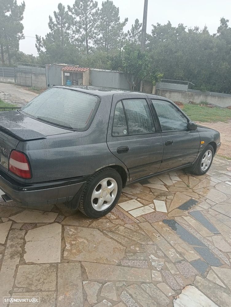 Nissan Sunny Hatchback 1.6 SR - 6