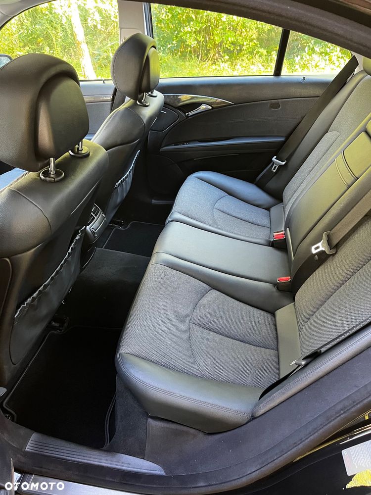 Mercedes-Benz Klasa E 220 CDI Automatik Avantgarde DPF BusinessEDITION - 10