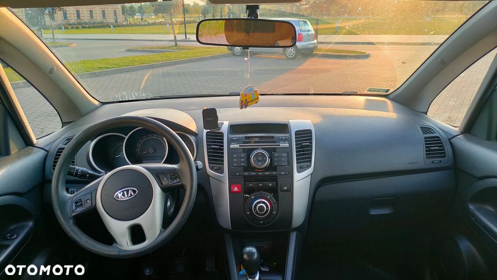 Kia Venga 1.4 M - 10