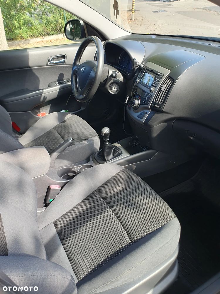 Hyundai i30 1.6 CRDi Comfort - 9