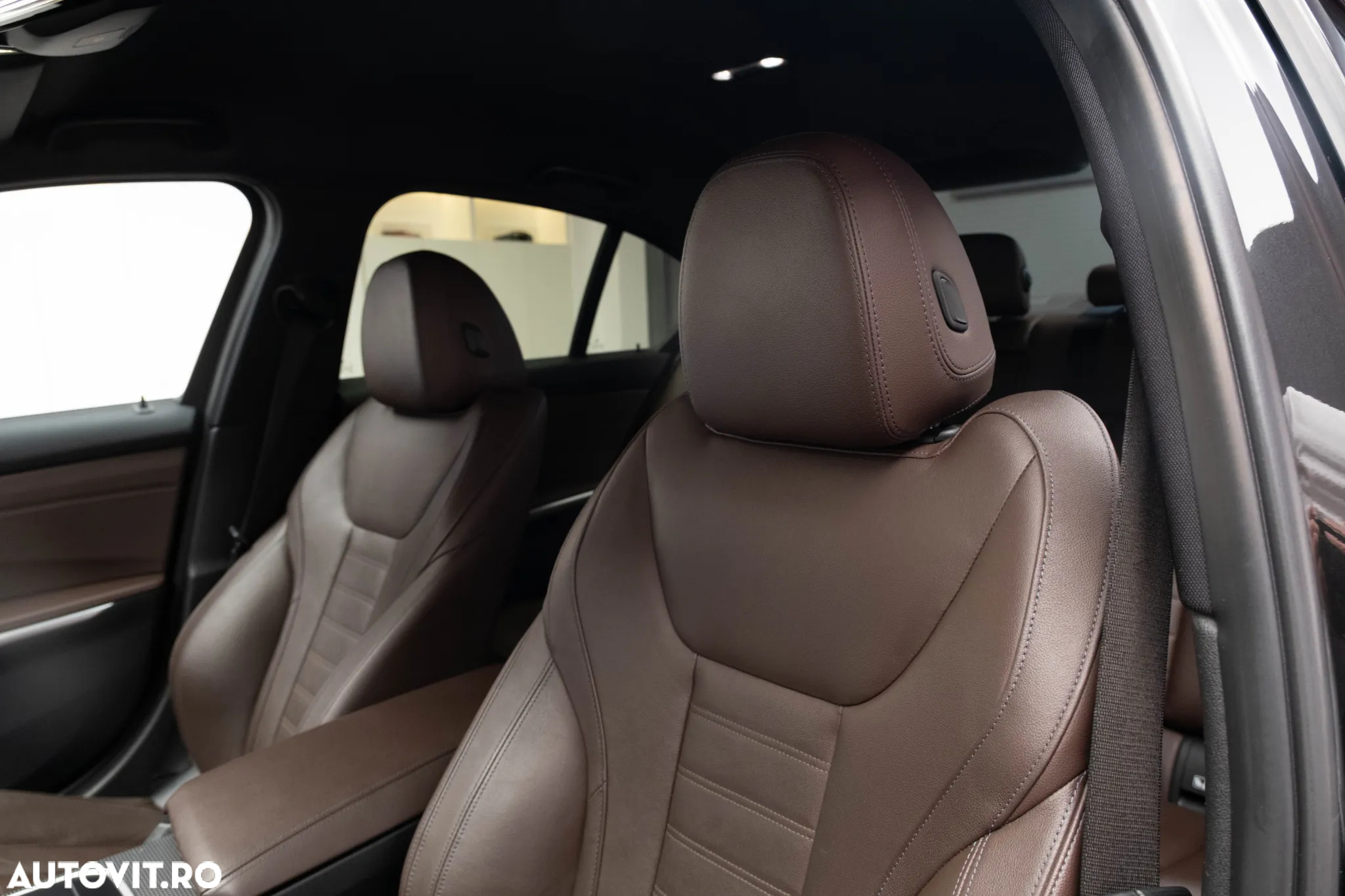 BMW Seria 3 320d xDrive AT - 26