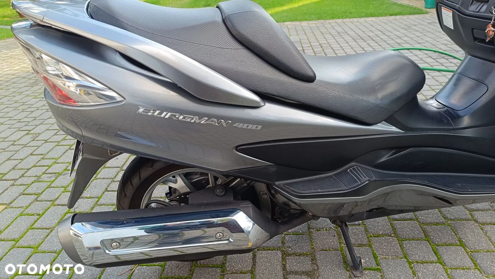 Suzuki Burgman - 13