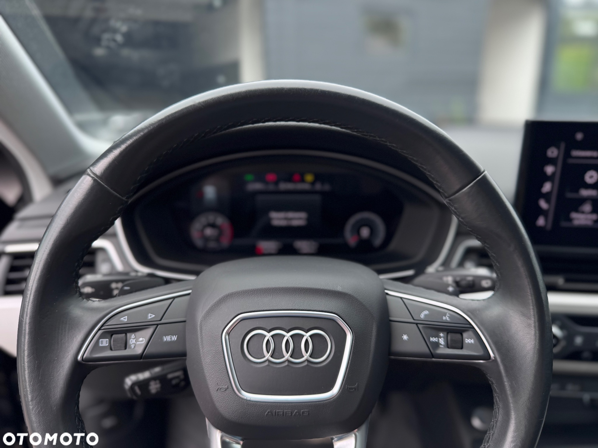 Audi A4 Avant 40 TFSI S tronic S line - 26