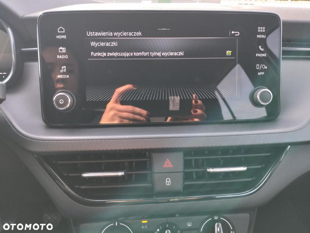 Skoda Scala 1.0 TSI Essence - 33