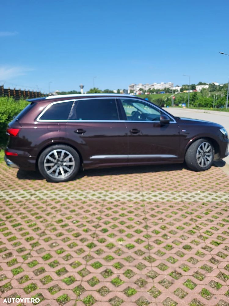 Audi Q7 - 4
