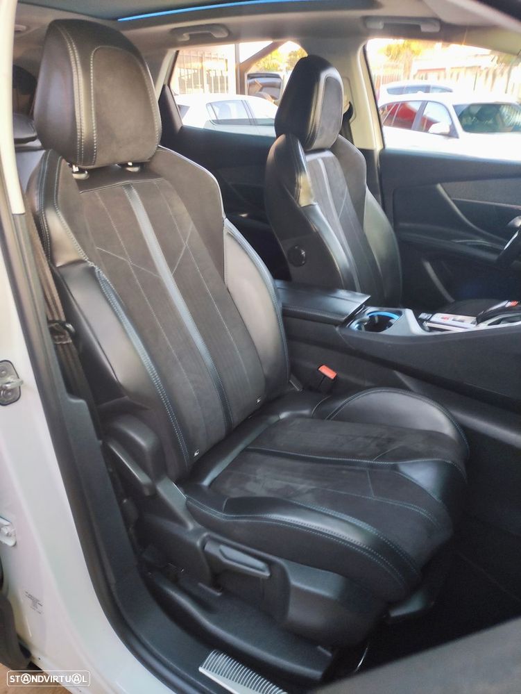 Peugeot 3008 1.2 PureTech Allure Grip Control EAT6 - 24