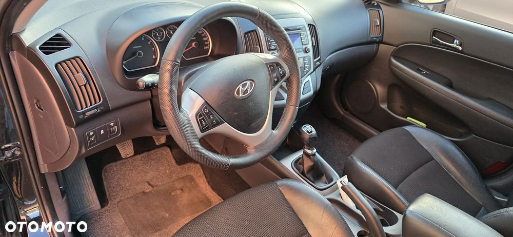 Hyundai i30 1.4 Comfort - 4