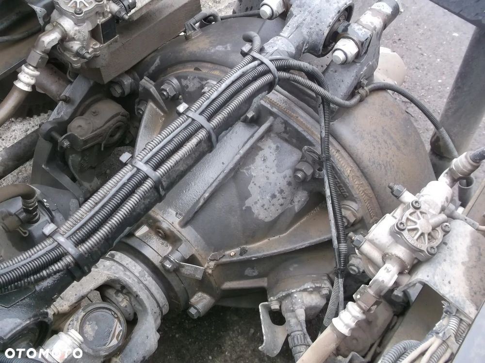 Tylny most Scania 6x4 obudowa kołyska dyfer - 10