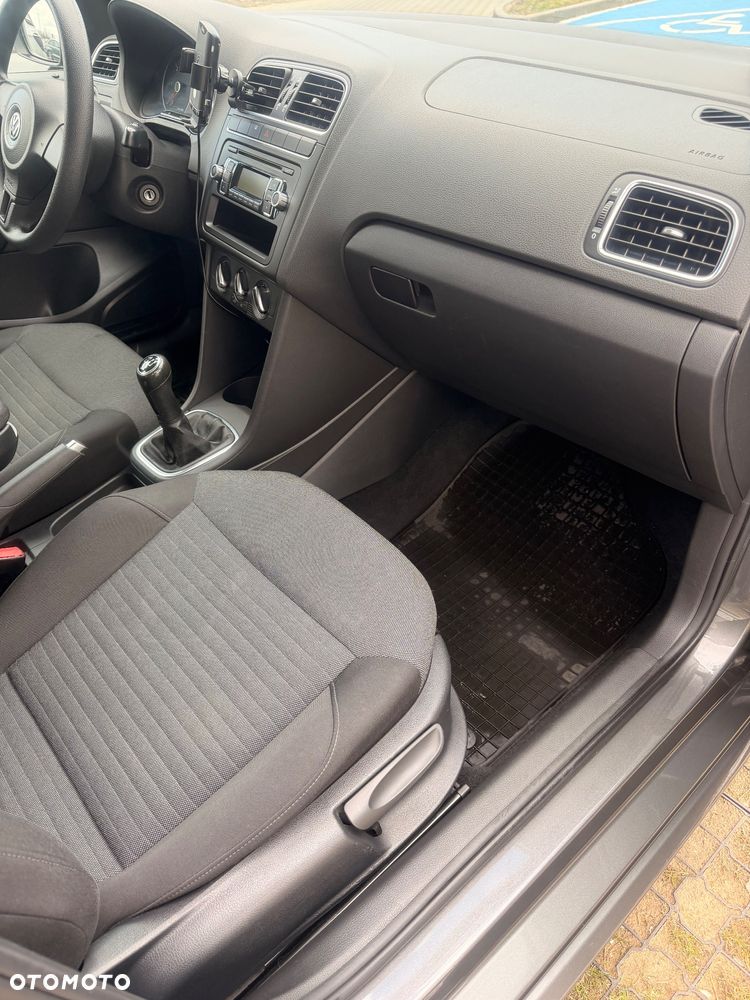 Volkswagen Polo 1.6 TDI DPF Comfortline - 26