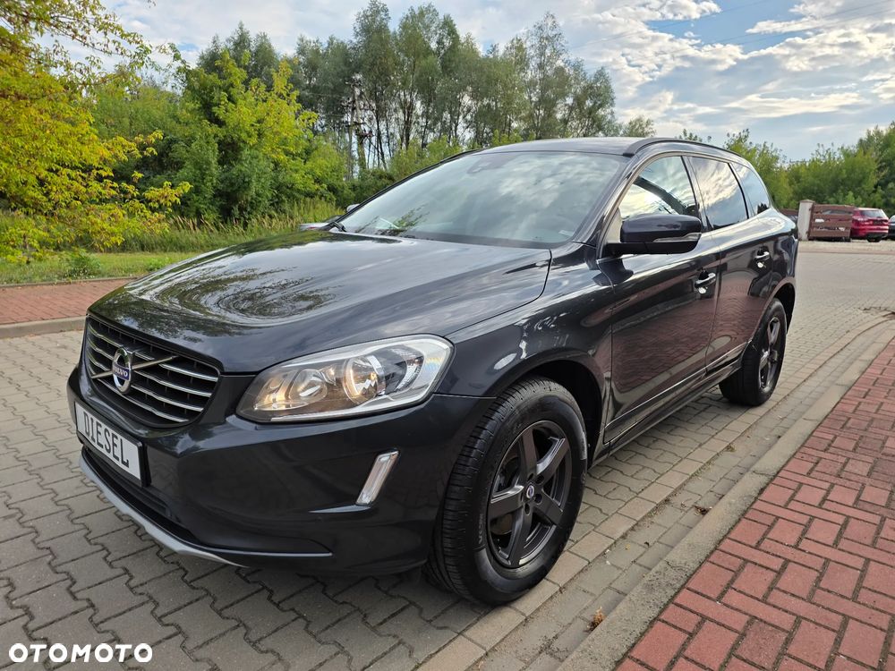 Volvo XC 60 D3 Drive-E Momentum - 1