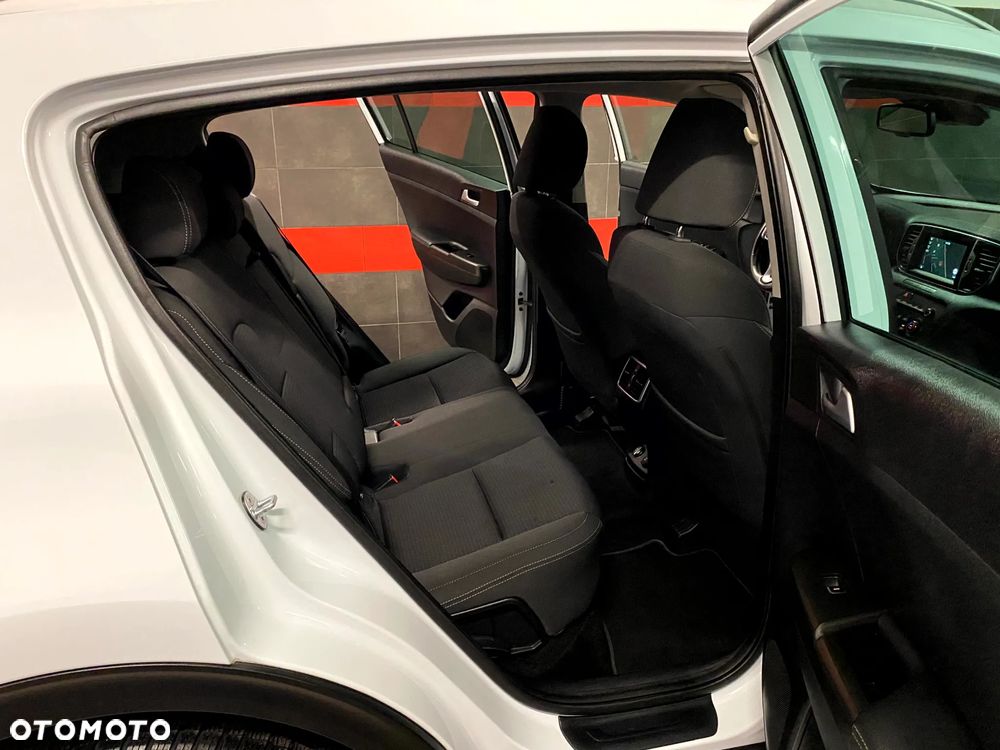 Kia Sportage 1.6 GDI L Business Line 2WD - 23