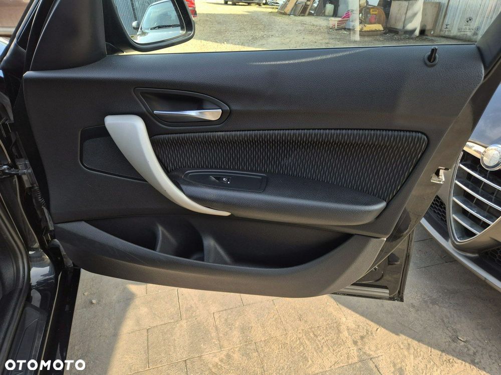 BMW Seria 1 - 26