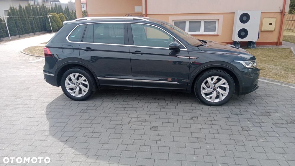 Volkswagen Tiguan - 24