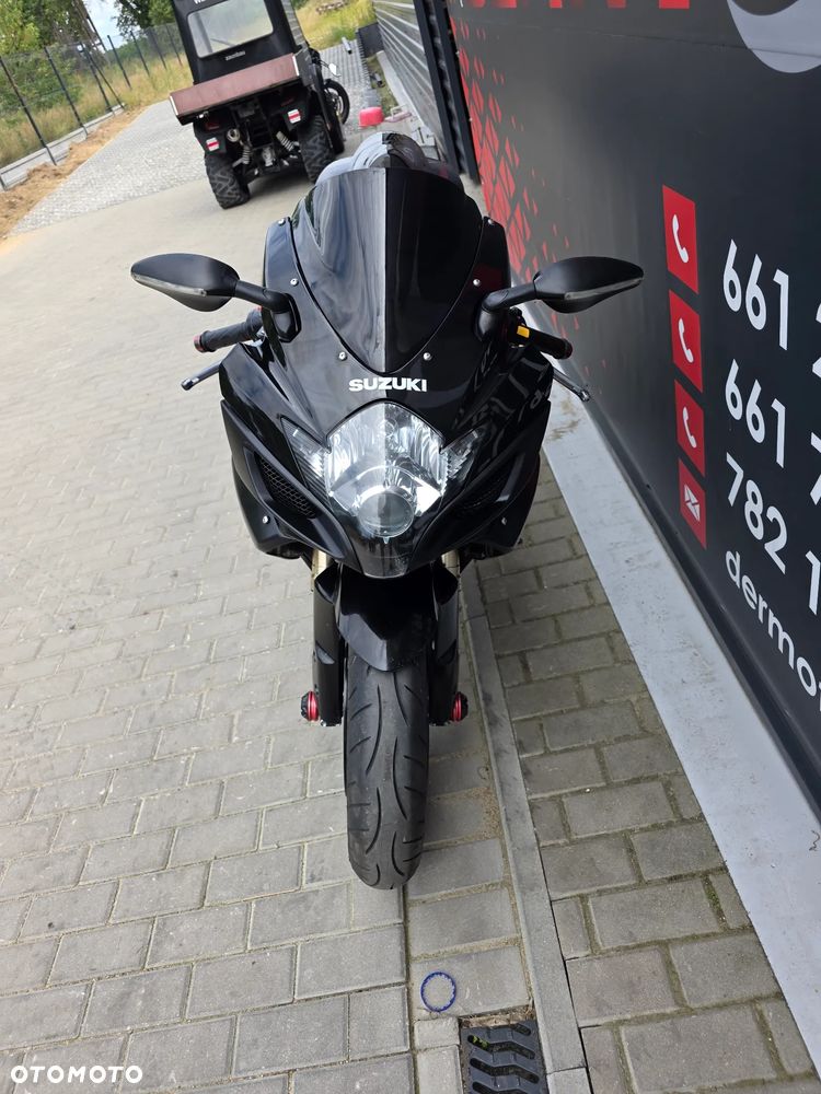 Suzuki GSX-R - 34