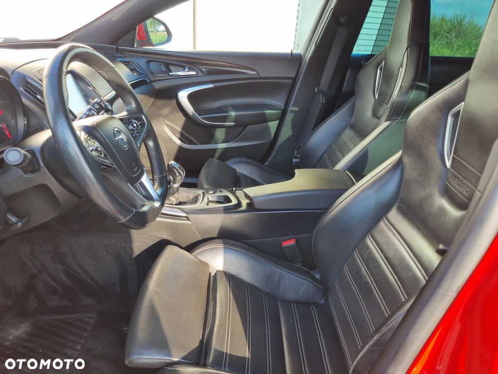 Opel Insignia - 18