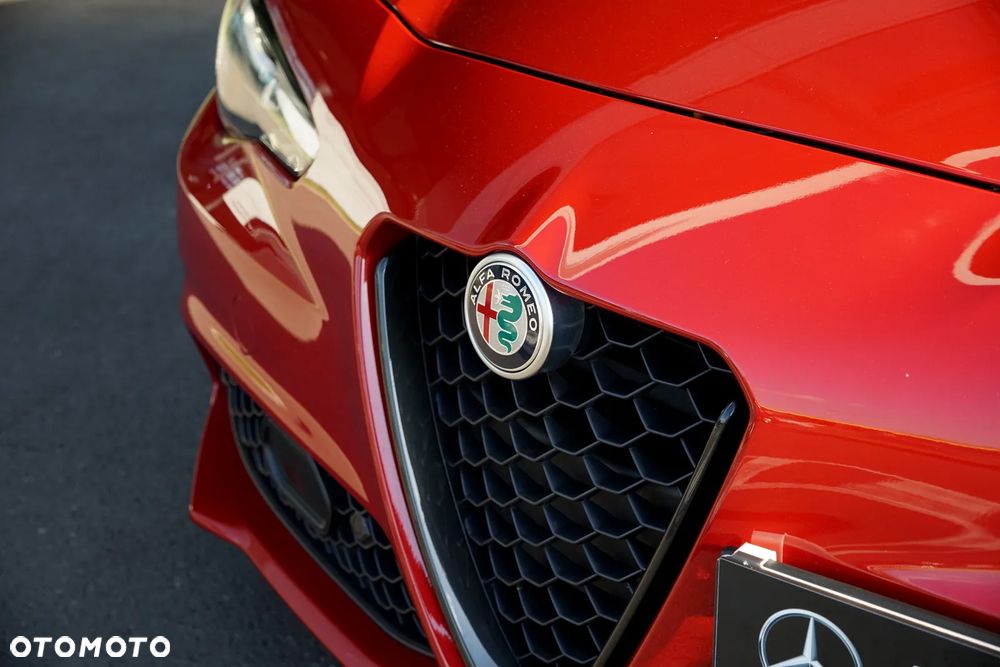 Alfa Romeo Giulia 2.0 Turbo Veloce TI Q4 - 13