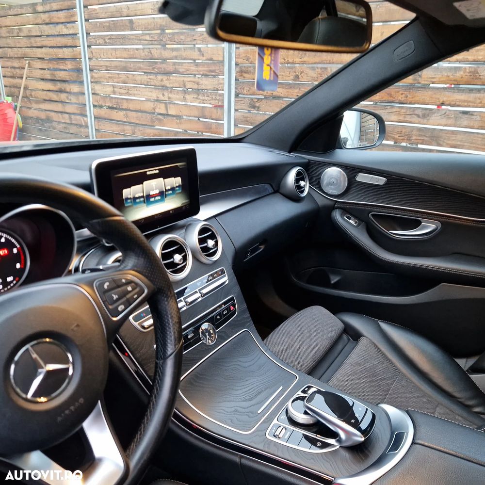 Mercedes-Benz C 250 (BlueTEC) d 4Matic 7G-TRONIC Avantgarde - 8