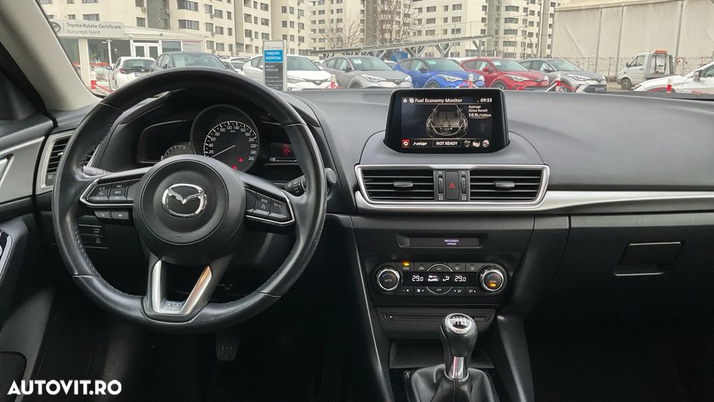 Mazda 3 G120 Attraction - 6